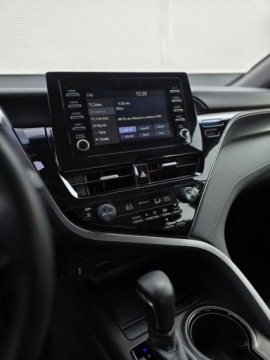 Toyota Camry IX Sedan 2.5 Hybrid Dynamic Force 218KM 2023 Toyota Camry Toyota Camry 2.5 Hybrid Comfort CVT FV23 Gwarancja Salon PL, zdjęcie 19