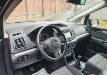 Volkswagen Sharan II Van 2.0 TDI-CR BMT 170KM 2011 Volkswagen Sharan Bi-Xenon LED Kamera GetHelp 2.0 Diesel 170KM, zdjęcie 11