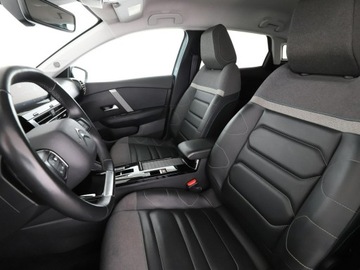 Citroen C4 III SUV 1.5 BlueHDi 131KM 2020 Citroen C4 automat full LED klima auto navi kamera, zdjęcie 12