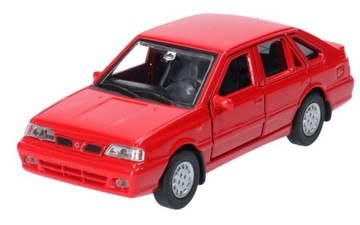 POLONEZ CARO PLUS METALOWY SAMOCHODZIK MODEL Z EPOKI PRL WELLY 1:34