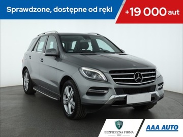 Mercedes Klasa M W166 Off-roader 350 BlueTEC 4MATIC 258KM 2013 Mercedes ML ML 350 BlueTEC, Salon Polska, 254 KM