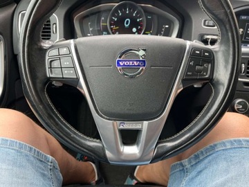 Volvo S60 II 2013 Volvo S60 3.0 benzyna 329 KM automat R - Design zarej w PL zadbany, zdjęcie 16