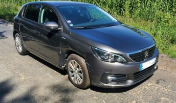 Peugeot 308 II Hatchback Facelifting 1.2 PureTech 110KM 2018 Peugeot 308 36000km, zdjęcie 16