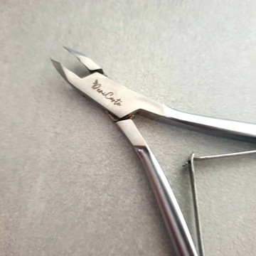 КЛИПСЫ ДЛЯ КУТИКУЛЫ МАНИКЮРНЫЕ ЩИПЦЫ НОЖНИЦЫ ДЛЯ НОГТЕЙ 4ММ