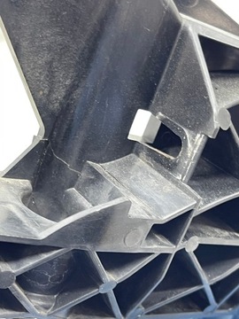 AUDI A6 C7 крепление лампы сдвижной фары ЛЕВОЕ ПЕРЕДНЕЕ ОРИГИНАЛ!