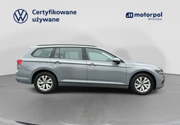 Volkswagen Passat B8 Variant Facelifting 1.5 TSI EVO 150KM 2021 Volkswagen Passat Essence Pakiety, Tempomat, Czujniki parkowania, Asysten, zdjęcie 14