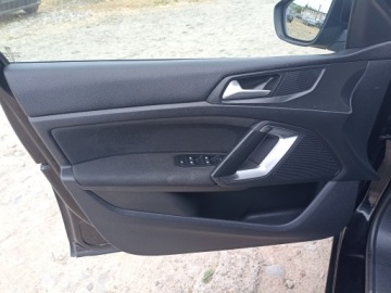 Peugeot 308 II SW 1.6 BlueHDi 99KM 2016 peugeot 308 sw, zdjęcie 12