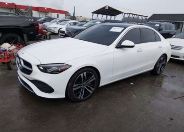 Mercedes Klasa C W206 Limuzyna 2.0 300 258KM 2022 Mercedes-Benz Klasa C MERCEDES-BENZ C 300 4MATIC 2.0 Benzyna 259KM, zdjęcie 6