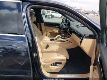 Porsche Cayenne III 2018 Porsche Cayenne 2019 PORSCHE CAYENNE E-HYBRID 3.0 Hybryda 335KM, zdjęcie 13