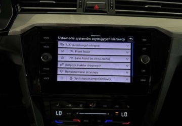 Volkswagen Passat B8 Variant Facelifting 2.0 TDI SCR 150KM 2020 Volkswagen Passat Variant VAT 23 Business 2.0TDI 150KM DSG 2020 r., salon, zdjęcie 21