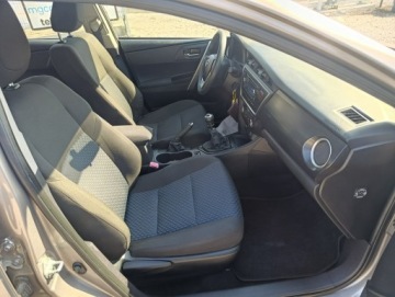 Toyota Auris II Hatchback 5d Dual VVT-i 100 99KM 2013 Toyota Auris Bezwypadkowa, tylko 17000 km, zdjęcie 18