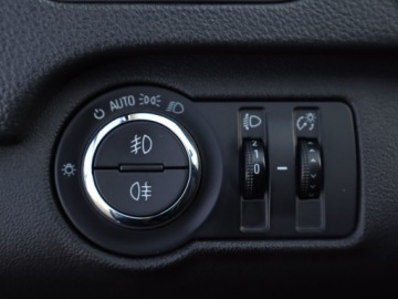 Opel Insignia I Hatchback Facelifting 2.0 CDTI ECOFLEX 140KM 2015 Opel Insignia 2.0 CDTI, Skóra, Navi, Klima, zdjęcie 15