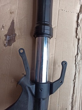 Спереди подвеска Yamaha R1 RN12 RN13 04-06