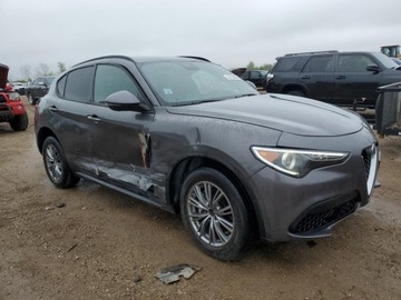 Alfa Romeo Stelvio SUV Facelifting 2.0 Turbo 280KM 2022 Alfa Romeo Stelvio 2022 2.0l 2.0 Benzyna 280KM, zdjęcie 4