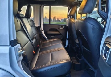 Jeep Wrangler IV Sahara Plug-In Seria 6 2.0 4xe 381KM 2023 Jeep Wrangler Jeep Wrangler 2.0 Hybryda Plug-in 380KM, zdjęcie 23