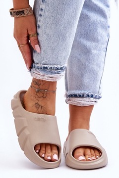 ЛЕГКИЕ ТАПОЧКИ ИЗ ПЕНЫ BIG STAR LL274593 БЕЖЕВЫЙ 38