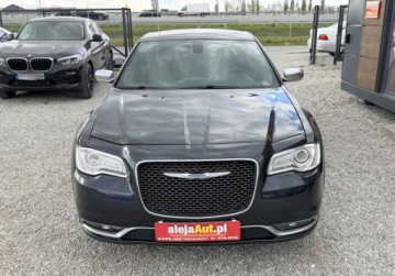 Chrysler 300C II Sedan Facelifting 3.6 V6 286KM 2017 Chrysler 300C 300C 3.6 LPG 285 KM 2017r Warszawa 3.6 BenzynaLPG 285KM, zdjęcie 1