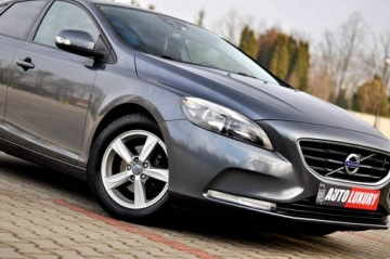 Volvo V40 II Hatchback 1.6 D2 115KM 2012 Volvo V40 1,6 HDi 115Km Ledy Digital Navi City, zdjęcie 14