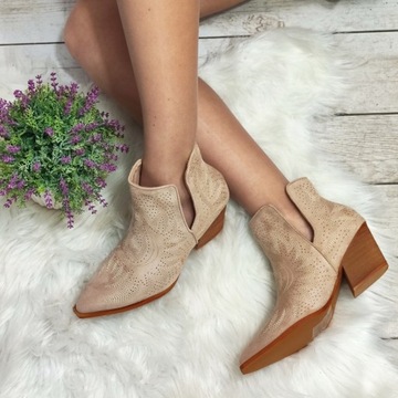 МОДНЫЕ ЖЕНСКИЕ АЖУРНЫЕ КОВБОЙСКИЕ БОТИНКИ С ПРОЗИЦЕЙ - размер 40