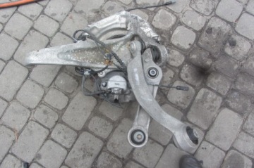 КУЛАК ЛЕВАЯ СТУПИЦА ПЕРЕДНИЙ МАЯТНИК, BMW F10 F11
