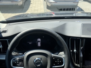 Volvo XC60 II 2025 Volvo XC 60 B5 B AWD Plus Dark | Serwis ASO | Harm, zdjęcie 11