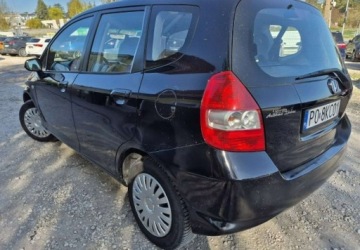 Honda Jazz II 1.2 78KM 2005 Honda Jazz 1.2 Benzyna 78KM, zdjęcie 3