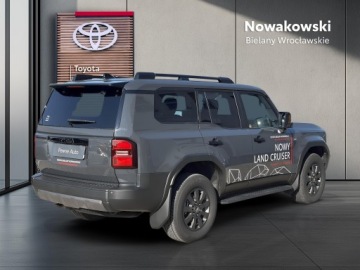 Toyota Land Cruiser VII Terenowy 5d 2.8 D-4D 204KM 2024 Toyota Land Cruiser LC 2.8 D-4D Invincible VII (20, zdjęcie 28
