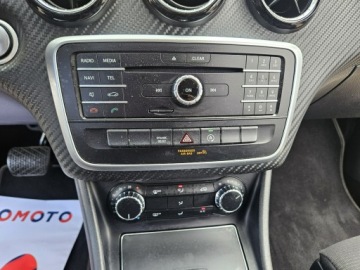 Mercedes GLA I Off-Roader Facelifting 1.6 180 122KM 2019 Mercedes GLA 180 Salonowy Zadbany Serwisowany, zdjęcie 19
