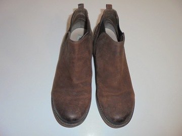 Skórzane buty firmy Clarks. Rozmiar 41.