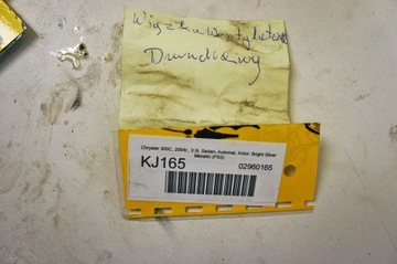 KJ165 CHRYSLER 300C I SVAZEK INTERIÉR DESKY