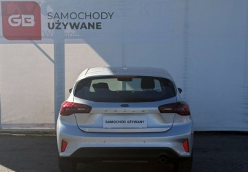 Ford Focus IV Hatchback Facelifting 1.0 EcoBoost 125KM 2022 Ford Focus 1.0 EcoBoost 125KM MT6 Titanium Salon PL ASO I-wszy wlasciciel, zdjęcie 29