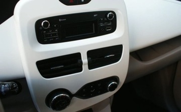 Renault ZOE I R90 92KM 2018 Renault Zoe Renault Zoe R90 Z.E 40 Intens (z akumulatorem) Elektryczny 92KM, zdjęcie 15