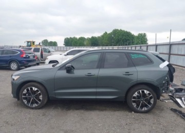Volvo XC60 II 2026 Volvo XC 60 2026r., B5 Plus, 2L, od ubezpieczalni 2.0 Benzyna 250KM, zdjęcie 3