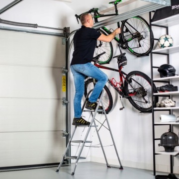 ЛЕСТНИЦА ДОМОВАЯ 4 СТУПЕНИ 150кг