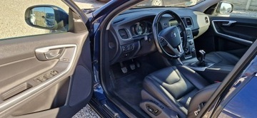 Volvo V60 I Kombi Facelifting 2.0 D4 DRIVE-E 181KM 2015 Volvo V60 Jeden Właściciel 2.0 181KM D4, zdjęcie 14