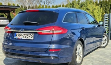 Ford Mondeo V Kombi 1.5 EcoBoost 165KM 2018 Ford Mondeo Niski przebieg, Poliftowy, Bezwypadkowy, Serwisowany, 1.5 164KM, zdjęcie 2