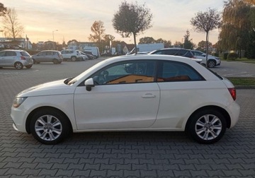Audi A1 I Hatchback 3d 1.6 TDI 105KM 2011 Audi a1 Zarejestrowany - bardzo oszczedny - bezwypadkowy 1.6 Diesel 105KM, zdjęcie 10