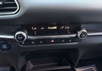 Mazda CX-30 2.0 Skyactiv-G 122KM 2019 Mazda CX-30 2.0 NAVI bezwypadkowa GWARANCJA hud AUTOMAT 2.0 122KM, zdjęcie 17