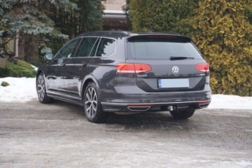 Volkswagen Passat B8 Variant 1.8 TSI BlueMotion Technology 180KM 2018 Volkswagen Passat Hak DSG Virtual Cockpit Podgrz. fotele ACC Kamera, zdjęcie 6
