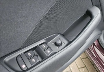 Audi A3 8V Cabriolet 2.0 TDI clean diesel 150KM 2015 Audi A3 Sportback 2.0TDI 150KM 6Bieg Led Navi 2xPDC BluetoothFulserwis Aud, zdjęcie 33