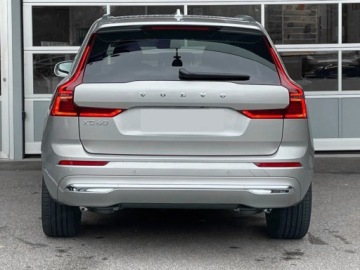 Volvo XC60 II Crossover Plug-in Facelifting 2025 2.0 T8 Plug-in hybrid 455KM 2026 VOLVO XC60 T8 Plug-In Hybrid AWD Ultra Bright 2.0 (455KM) 2026, zdjęcie 1