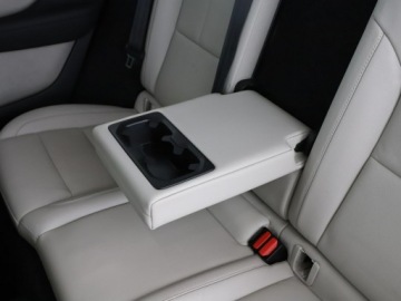Volvo XC40 Crossover Plug-In 1.5 T5 Plug-in Hybrid 262KM 2020 Volvo XC 40 phev, szyberdach, t5, automat, navi,, zdjęcie 39