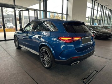 Mercedes GLC C254/X254 Coupe 2.0 220d 197KM 2025 MERCEDES-BENZ GLC 220 d 4-Matic AMG Line 2.0 (197KM) 2025, zdjęcie 4