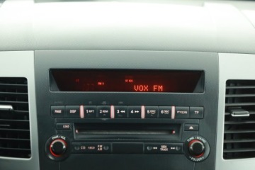 Mitsubishi Outlander II 2.0 MIVEC 147KM 2011 Mitsubishi Outlander 2.0, Salon Polska, zdjęcie 8