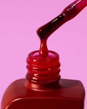 DNKa Cover Base 12 мл, 0004 SEXY RED COLOR BASE