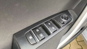 Kia Ceed III Hatchback Facelifting  1.0 T-GDI 120KM 2023 Kia Ceed 120 KM 1,0T benz Salon PL Rozne Kolory Benzyna 120KM, zdjęcie 9