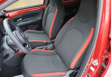 Toyota Aygo X 2023 Toyota Aygo X Toyota Aygo X Benzyna 69KM, zdjęcie 11