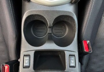 Nissan Qashqai II Crossover 1.6 dCi 130KM 2016 Nissan Qashqai nawigacja, kamera, panorama 1.6 Diesel 131KM, zdjęcie 28