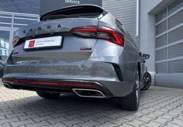 Skoda Octavia IV RS Kombi 2.0 TSI 245KM 2022 Skoda Octavia RS 2.0TSI 245KM ACC DCC Matrix Ambiente HeadUp El.Klapa Kess, zdjęcie 32