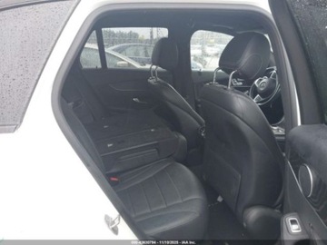 Mercedes GLC C253 2018 Mercedes-Benz GLC 2018 r., 2,0L GLC 300 4MATIC 2.0 Benzyna 241KM, zdjęcie 10